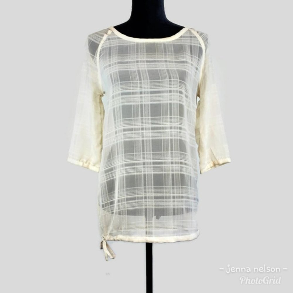 Merrell Blouse XS Ivory Sheer Keyhole Cutout Back